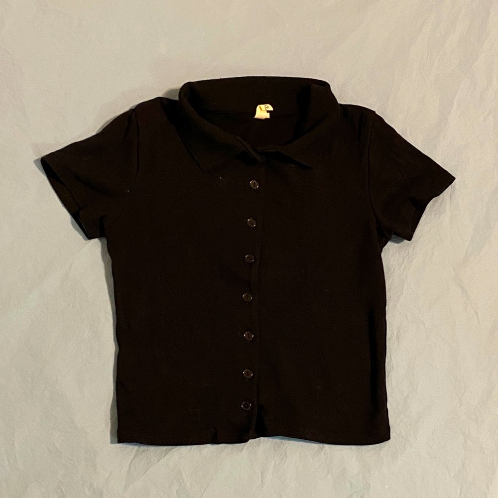 Cropped & Fitted Polo